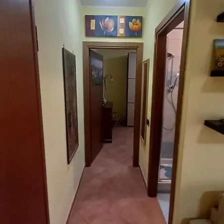 Domus Claudio Apartment Fiumicino